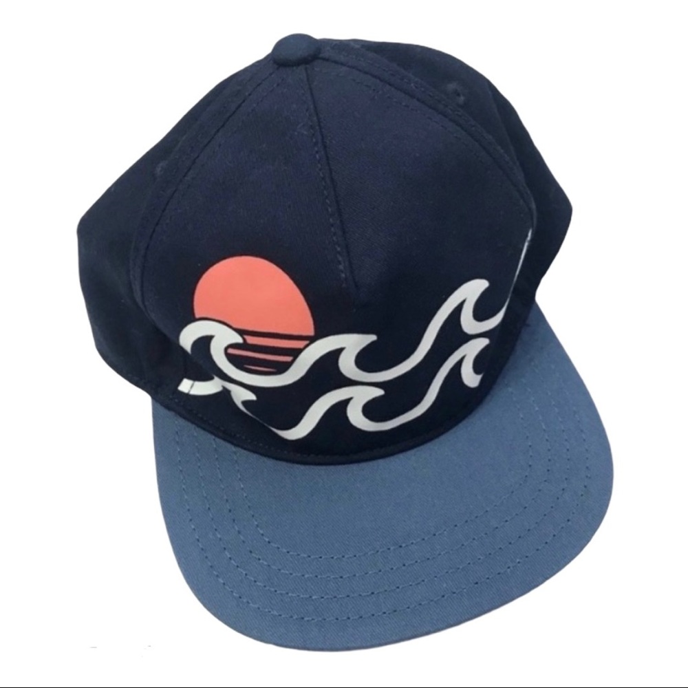 🆕NWT boys snap back hat